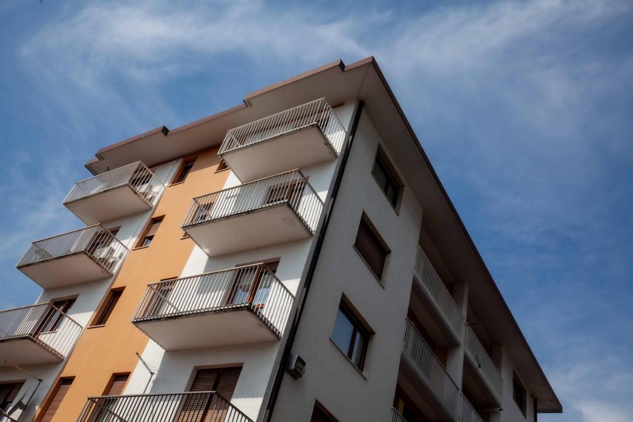 Апартаменты Attico Panoramico In Centro - Civetta Беллуно Экстерьер фото